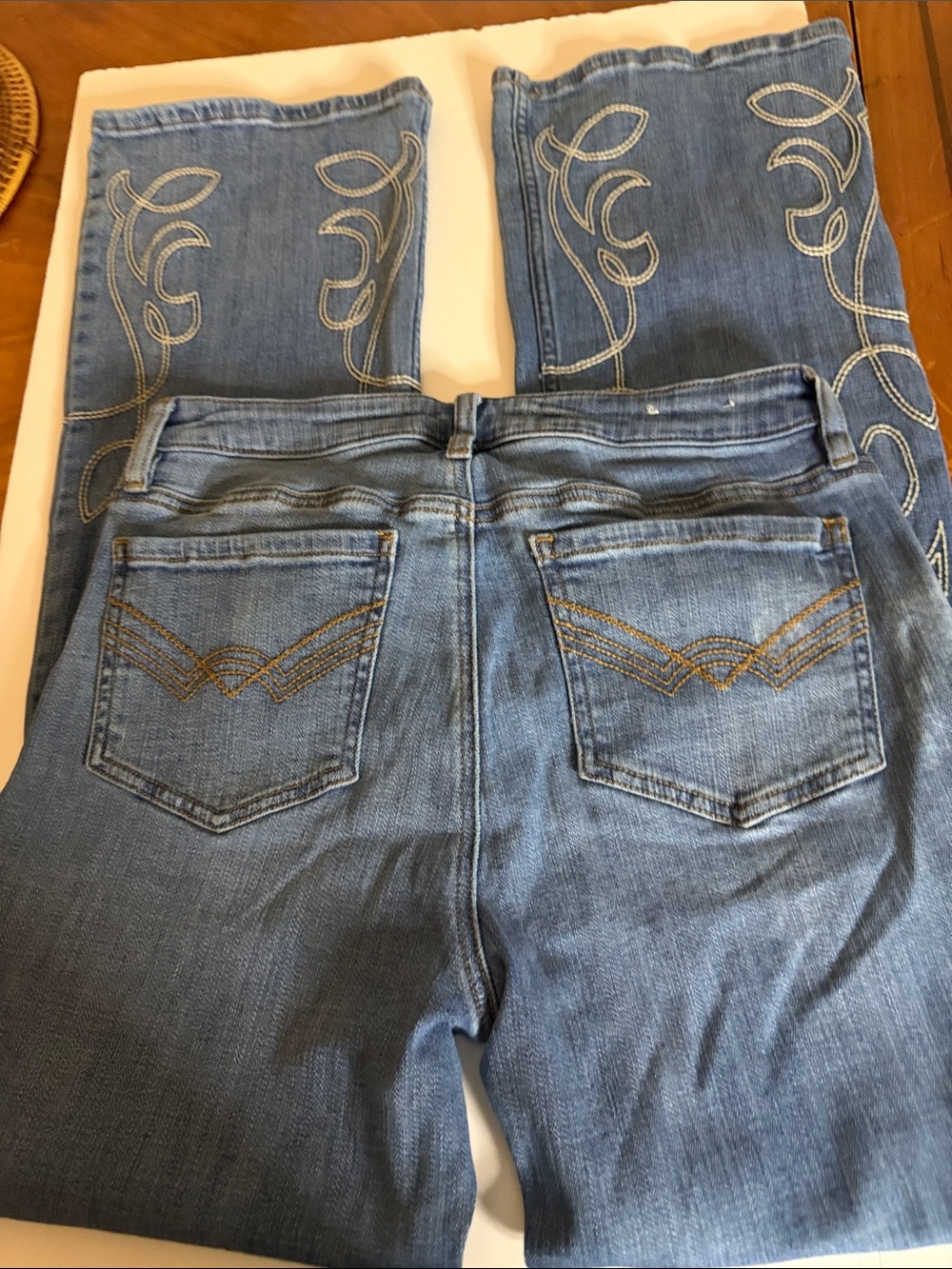 Idyllwind legend Blue Bootcut Jeans with Cream Embroidery - Picture 9 of 10